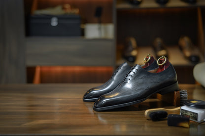 Italian Design / Original Leather Shoes